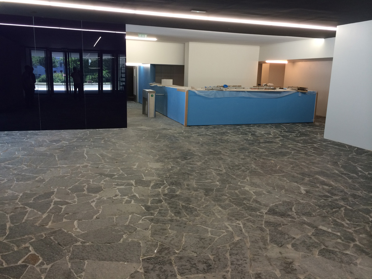 3 raisons d’opter pour du carrelage en pierre naturelle pour son salon Obernai